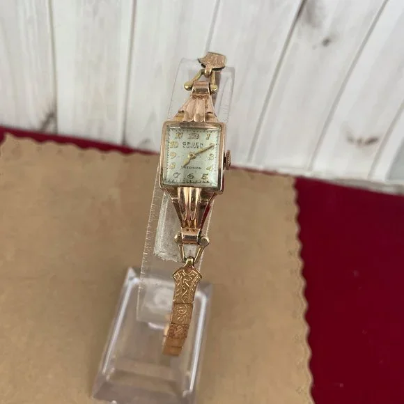 Vintage Gruen Curvex 17 Jewel 1940's Art Deco Ladies Watch 10K